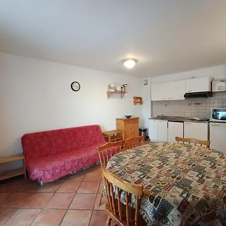 3 Pieces - 8 Pers - 100m Des Pistes - Animaux & Parking Inclus - Fr-1-445-110 Apartment *
